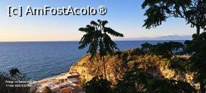 [P52] Priveliște de la Cannone Vista Porto » foto by irinad
 - 
<span class="allrVoted glyphicon glyphicon-heart hidden" id="av1523140"></span>
<a class="m-l-10 hidden" id="sv1523140" onclick="voting_Foto_DelVot(,1523140,24664)" role="button">șterge vot <span class="glyphicon glyphicon-remove"></span></a>
<a id="v91523140" class=" c-red"  onclick="voting_Foto_SetVot(1523140)" role="button"><span class="glyphicon glyphicon-heart-empty"></span> <b>LIKE</b> = Votează poza</a> <img class="hidden"  id="f1523140W9" src="/imagini/loader.gif" border="0" /><span class="AjErrMes hidden" id="e1523140ErM"></span>