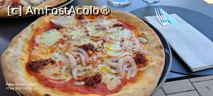 [P16] Ristorante DOA, pizza Tropea » foto by irinad
 - 
<span class="allrVoted glyphicon glyphicon-heart hidden" id="av1523480"></span>
<a class="m-l-10 hidden" id="sv1523480" onclick="voting_Foto_DelVot(,1523480,24692)" role="button">șterge vot <span class="glyphicon glyphicon-remove"></span></a>
<a id="v91523480" class=" c-red"  onclick="voting_Foto_SetVot(1523480)" role="button"><span class="glyphicon glyphicon-heart-empty"></span> <b>LIKE</b> = Votează poza</a> <img class="hidden"  id="f1523480W9" src="/imagini/loader.gif" border="0" /><span class="AjErrMes hidden" id="e1523480ErM"></span>