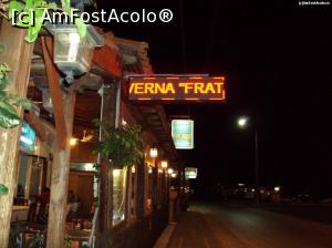 [P35] Si dupa cum spune lcd-ul... taverna fratii din port keramoti unde au un miel f bun in staniol » foto by ney
 - 
<span class="allrVoted glyphicon glyphicon-heart hidden" id="av1047126"></span>
<a class="m-l-10 hidden" id="sv1047126" onclick="voting_Foto_DelVot(,1047126,24766)" role="button">șterge vot <span class="glyphicon glyphicon-remove"></span></a>
<a id="v91047126" class=" c-red"  onclick="voting_Foto_SetVot(1047126)" role="button"><span class="glyphicon glyphicon-heart-empty"></span> <b>LIKE</b> = Votează poza</a> <img class="hidden"  id="f1047126W9" src="/imagini/loader.gif" border="0" /><span class="AjErrMes hidden" id="e1047126ErM"></span>