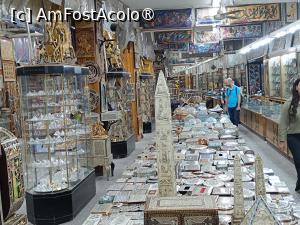 [P10] Cairo, Cartierul Copt,  Magazin cu de toate prin vechiul fort » foto by mprofeanu
 - 
<span class="allrVoted glyphicon glyphicon-heart hidden" id="av1532069"></span>
<a class="m-l-10 hidden" id="sv1532069" onclick="voting_Foto_DelVot(,1532069,24800)" role="button">șterge vot <span class="glyphicon glyphicon-remove"></span></a>
<a id="v91532069" class=" c-red"  onclick="voting_Foto_SetVot(1532069)" role="button"><span class="glyphicon glyphicon-heart-empty"></span> <b>LIKE</b> = Votează poza</a> <img class="hidden"  id="f1532069W9" src="/imagini/loader.gif" border="0" /><span class="AjErrMes hidden" id="e1532069ErM"></span>