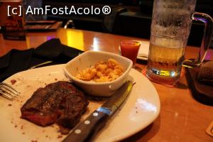 [P15] Sao Paulo, Outback Steakhouse din Cidade Shopping, porția soțului » foto by mprofeanu
 - 
<span class="allrVoted glyphicon glyphicon-heart hidden" id="av1053965"></span>
<a class="m-l-10 hidden" id="sv1053965" onclick="voting_Foto_DelVot(,1053965,24879)" role="button">șterge vot <span class="glyphicon glyphicon-remove"></span></a>
<a id="v91053965" class=" c-red"  onclick="voting_Foto_SetVot(1053965)" role="button"><span class="glyphicon glyphicon-heart-empty"></span> <b>LIKE</b> = Votează poza</a> <img class="hidden"  id="f1053965W9" src="/imagini/loader.gif" border="0" /><span class="AjErrMes hidden" id="e1053965ErM"></span>