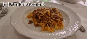 [P08] Ristorante Posta, tagliatelle al ragù, porția mea » foto by irinad
 - 
<span class="allrVoted glyphicon glyphicon-heart hidden" id="av1520180"></span>
<a class="m-l-10 hidden" id="sv1520180" onclick="voting_Foto_DelVot(,1520180,24890)" role="button">șterge vot <span class="glyphicon glyphicon-remove"></span></a>
<a id="v91520180" class=" c-red"  onclick="voting_Foto_SetVot(1520180)" role="button"><span class="glyphicon glyphicon-heart-empty"></span> <b>LIKE</b> = Votează poza</a> <img class="hidden"  id="f1520180W9" src="/imagini/loader.gif" border="0" /><span class="AjErrMes hidden" id="e1520180ErM"></span>
