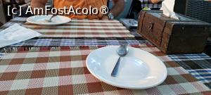 [P32] Snack Grand Atlas-Fruits de mer, în așteptarea mâncării » foto by irinad
 - 
<span class="allrVoted glyphicon glyphicon-heart hidden" id="av1511040"></span>
<a class="m-l-10 hidden" id="sv1511040" onclick="voting_Foto_DelVot(,1511040,24941)" role="button">șterge vot <span class="glyphicon glyphicon-remove"></span></a>
<a id="v91511040" class=" c-red"  onclick="voting_Foto_SetVot(1511040)" role="button"><span class="glyphicon glyphicon-heart-empty"></span> <b>LIKE</b> = Votează poza</a> <img class="hidden"  id="f1511040W9" src="/imagini/loader.gif" border="0" /><span class="AjErrMes hidden" id="e1511040ErM"></span>