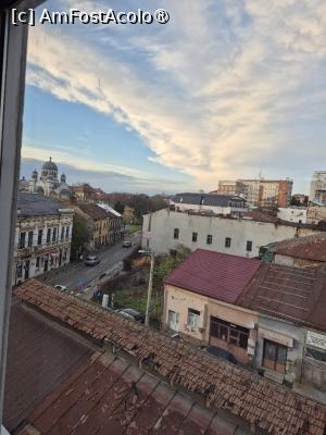 [P09] Imagine din cameră, nu prea grozavă » foto by adrianaglogo
 - 
<span class="allrVoted glyphicon glyphicon-heart hidden" id="av1508367"></span>
<a class="m-l-10 hidden" id="sv1508367" onclick="voting_Foto_DelVot(,1508367,25067)" role="button">șterge vot <span class="glyphicon glyphicon-remove"></span></a>
<a id="v91508367" class=" c-red"  onclick="voting_Foto_SetVot(1508367)" role="button"><span class="glyphicon glyphicon-heart-empty"></span> <b>LIKE</b> = Votează poza</a> <img class="hidden"  id="f1508367W9" src="/imagini/loader.gif" border="0" /><span class="AjErrMes hidden" id="e1508367ErM"></span>