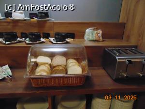 [P28] hotel Ibis Style, mic dejunhotel Ibis Style, mic dejun » foto by Yolanda
 - 
<span class="allrVoted glyphicon glyphicon-heart hidden" id="av1510774"></span>
<a class="m-l-10 hidden" id="sv1510774" onclick="voting_Foto_DelVot(,1510774,25352)" role="button">șterge vot <span class="glyphicon glyphicon-remove"></span></a>
<a id="v91510774" class=" c-red"  onclick="voting_Foto_SetVot(1510774)" role="button"><span class="glyphicon glyphicon-heart-empty"></span> <b>LIKE</b> = Votează poza</a> <img class="hidden"  id="f1510774W9" src="/imagini/loader.gif" border="0" /><span class="AjErrMes hidden" id="e1510774ErM"></span>