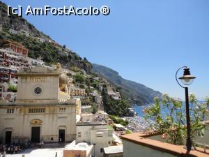 [P79] Positano, catedrala și vedere spre plajă.  » foto by maryka
 - 
<span class="allrVoted glyphicon glyphicon-heart hidden" id="av1087269"></span>
<a class="m-l-10 hidden" id="sv1087269" onclick="voting_Foto_DelVot(,1087269,25401)" role="button">șterge vot <span class="glyphicon glyphicon-remove"></span></a>
<a id="v91087269" class=" c-red"  onclick="voting_Foto_SetVot(1087269)" role="button"><span class="glyphicon glyphicon-heart-empty"></span> <b>LIKE</b> = Votează poza</a> <img class="hidden"  id="f1087269W9" src="/imagini/loader.gif" border="0" /><span class="AjErrMes hidden" id="e1087269ErM"></span>