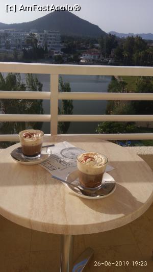 [P05] irish cofee in balcon » foto by adryandoc
 - 
<span class="allrVoted glyphicon glyphicon-heart hidden" id="av1088568"></span>
<a class="m-l-10 hidden" id="sv1088568" onclick="voting_Foto_DelVot(,1088568,25416)" role="button">șterge vot <span class="glyphicon glyphicon-remove"></span></a>
<a id="v91088568" class=" c-red"  onclick="voting_Foto_SetVot(1088568)" role="button"><span class="glyphicon glyphicon-heart-empty"></span> <b>LIKE</b> = Votează poza</a> <img class="hidden"  id="f1088568W9" src="/imagini/loader.gif" border="0" /><span class="AjErrMes hidden" id="e1088568ErM"></span>