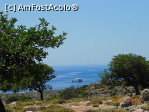 [P40] Ferry văzut de pe colina Loutro » foto by irinad
 - 
<span class="allrVoted glyphicon glyphicon-heart hidden" id="av1094759"></span>
<a class="m-l-10 hidden" id="sv1094759" onclick="voting_Foto_DelVot(,1094759,25424)" role="button">șterge vot <span class="glyphicon glyphicon-remove"></span></a>
<a id="v91094759" class=" c-red"  onclick="voting_Foto_SetVot(1094759)" role="button"><span class="glyphicon glyphicon-heart-empty"></span> <b>LIKE</b> = Votează poza</a> <img class="hidden"  id="f1094759W9" src="/imagini/loader.gif" border="0" /><span class="AjErrMes hidden" id="e1094759ErM"></span>