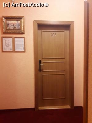 [P03] Hotelul Askania Praga - camera noastra » foto by silvia tudoran
 - 
<span class="allrVoted glyphicon glyphicon-heart hidden" id="av1089921"></span>
<a class="m-l-10 hidden" id="sv1089921" onclick="voting_Foto_DelVot(,1089921,25431)" role="button">șterge vot <span class="glyphicon glyphicon-remove"></span></a>
<a id="v91089921" class=" c-red"  onclick="voting_Foto_SetVot(1089921)" role="button"><span class="glyphicon glyphicon-heart-empty"></span> <b>LIKE</b> = Votează poza</a> <img class="hidden"  id="f1089921W9" src="/imagini/loader.gif" border="0" /><span class="AjErrMes hidden" id="e1089921ErM"></span>