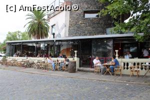 [P71] Colonia del Sacramento, Barrio Histórico, Forte de Santa Rita cu restaurante și terase spre Avenida General Flores » foto by mprofeanu
 - 
<span class="allrVoted glyphicon glyphicon-heart hidden" id="av1091824"></span>
<a class="m-l-10 hidden" id="sv1091824" onclick="voting_Foto_DelVot(,1091824,25466)" role="button">șterge vot <span class="glyphicon glyphicon-remove"></span></a>
<a id="v91091824" class=" c-red"  onclick="voting_Foto_SetVot(1091824)" role="button"><span class="glyphicon glyphicon-heart-empty"></span> <b>LIKE</b> = Votează poza</a> <img class="hidden"  id="f1091824W9" src="/imagini/loader.gif" border="0" /><span class="AjErrMes hidden" id="e1091824ErM"></span>