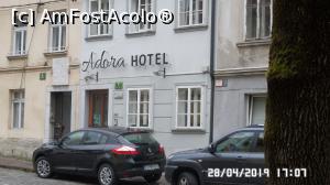 [P03] Adora Hotel, Ljubljana. Locul unde se află recepția » foto by ungureanica
 - 
<span class="allrVoted glyphicon glyphicon-heart hidden" id="av1108069"></span>
<a class="m-l-10 hidden" id="sv1108069" onclick="voting_Foto_DelVot(,1108069,25700)" role="button">șterge vot <span class="glyphicon glyphicon-remove"></span></a>
<a id="v91108069" class=" c-red"  onclick="voting_Foto_SetVot(1108069)" role="button"><span class="glyphicon glyphicon-heart-empty"></span> <b>LIKE</b> = Votează poza</a> <img class="hidden"  id="f1108069W9" src="/imagini/loader.gif" border="0" /><span class="AjErrMes hidden" id="e1108069ErM"></span>
