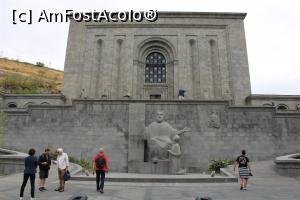 [P49] Armenia, Yerevan, Matenadaran de neratat și Statuia lui Mesrop Mashtots, inventatorul alfabetului armean » foto by mprofeanu
 - 
<span class="allrVoted glyphicon glyphicon-heart hidden" id="av1108979"></span>
<a class="m-l-10 hidden" id="sv1108979" onclick="voting_Foto_DelVot(,1108979,25712)" role="button">șterge vot <span class="glyphicon glyphicon-remove"></span></a>
<a id="v91108979" class=" c-red"  onclick="voting_Foto_SetVot(1108979)" role="button"><span class="glyphicon glyphicon-heart-empty"></span> <b>LIKE</b> = Votează poza</a> <img class="hidden"  id="f1108979W9" src="/imagini/loader.gif" border="0" /><span class="AjErrMes hidden" id="e1108979ErM"></span>