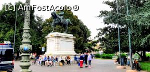 [P07] Piazza Bra - Statuia lui Victor Emanuelle II » foto by gettyy
 - 
<span class="allrVoted glyphicon glyphicon-heart hidden" id="av1128330"></span>
<a class="m-l-10 hidden" id="sv1128330" onclick="voting_Foto_DelVot(,1128330,25716)" role="button">șterge vot <span class="glyphicon glyphicon-remove"></span></a>
<a id="v91128330" class=" c-red"  onclick="voting_Foto_SetVot(1128330)" role="button"><span class="glyphicon glyphicon-heart-empty"></span> <b>LIKE</b> = Votează poza</a> <img class="hidden"  id="f1128330W9" src="/imagini/loader.gif" border="0" /><span class="AjErrMes hidden" id="e1128330ErM"></span>