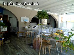 [P52] Castellammare del Golfo: Ristorante La Tonnara, interiorul » foto by Carmen Ion
 - 
<span class="allrVoted glyphicon glyphicon-heart hidden" id="av1109359"></span>
<a class="m-l-10 hidden" id="sv1109359" onclick="voting_Foto_DelVot(,1109359,25718)" role="button">șterge vot <span class="glyphicon glyphicon-remove"></span></a>
<a id="v91109359" class=" c-red"  onclick="voting_Foto_SetVot(1109359)" role="button"><span class="glyphicon glyphicon-heart-empty"></span> <b>LIKE</b> = Votează poza</a> <img class="hidden"  id="f1109359W9" src="/imagini/loader.gif" border="0" /><span class="AjErrMes hidden" id="e1109359ErM"></span>