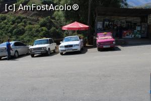 [P43] Armenia, Tatev, Stația de taxiuri, de aici am plecat la Punctul de Belvedere Tatev, cu mașina roz decapotabilă am rămas în pană » foto by mprofeanu
 - 
<span class="allrVoted glyphicon glyphicon-heart hidden" id="av1117780"></span>
<a class="m-l-10 hidden" id="sv1117780" onclick="voting_Foto_DelVot(,1117780,25788)" role="button">șterge vot <span class="glyphicon glyphicon-remove"></span></a>
<a id="v91117780" class=" c-red"  onclick="voting_Foto_SetVot(1117780)" role="button"><span class="glyphicon glyphicon-heart-empty"></span> <b>LIKE</b> = Votează poza</a> <img class="hidden"  id="f1117780W9" src="/imagini/loader.gif" border="0" /><span class="AjErrMes hidden" id="e1117780ErM"></span>