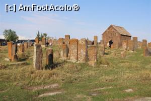 [P28] Armenia, Cimitirul Noratus, Prima capelă, capela de travertin roșu, printre khachkar, tot să stai și să privești dar mai ales să înțelegi simbolurile și semnele...  » foto by mprofeanu
 - 
<span class="allrVoted glyphicon glyphicon-heart hidden" id="av1123155"></span>
<a class="m-l-10 hidden" id="sv1123155" onclick="voting_Foto_DelVot(,1123155,25788)" role="button">șterge vot <span class="glyphicon glyphicon-remove"></span></a>
<a id="v91123155" class=" c-red"  onclick="voting_Foto_SetVot(1123155)" role="button"><span class="glyphicon glyphicon-heart-empty"></span> <b>LIKE</b> = Votează poza</a> <img class="hidden"  id="f1123155W9" src="/imagini/loader.gif" border="0" /><span class="AjErrMes hidden" id="e1123155ErM"></span>