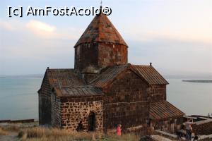 [P55] Armenia, Mănăstirea Sevanavank, Biserica Sf. Maică a Domnului parcă plutește pe Lacul Sevan » foto by mprofeanu
 - 
<span class="allrVoted glyphicon glyphicon-heart hidden" id="av1123190"></span>
<a class="m-l-10 hidden" id="sv1123190" onclick="voting_Foto_DelVot(,1123190,25788)" role="button">șterge vot <span class="glyphicon glyphicon-remove"></span></a>
<a id="v91123190" class=" c-red"  onclick="voting_Foto_SetVot(1123190)" role="button"><span class="glyphicon glyphicon-heart-empty"></span> <b>LIKE</b> = Votează poza</a> <img class="hidden"  id="f1123190W9" src="/imagini/loader.gif" border="0" /><span class="AjErrMes hidden" id="e1123190ErM"></span>