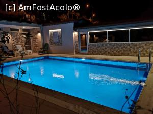 [P18] Piscina aferentă restaurantului » foto by crismis
 - 
<span class="allrVoted glyphicon glyphicon-heart hidden" id="av1116514"></span>
<a class="m-l-10 hidden" id="sv1116514" onclick="voting_Foto_DelVot(,1116514,25798)" role="button">șterge vot <span class="glyphicon glyphicon-remove"></span></a>
<a id="v91116514" class=" c-red"  onclick="voting_Foto_SetVot(1116514)" role="button"><span class="glyphicon glyphicon-heart-empty"></span> <b>LIKE</b> = Votează poza</a> <img class="hidden"  id="f1116514W9" src="/imagini/loader.gif" border="0" /><span class="AjErrMes hidden" id="e1116514ErM"></span>