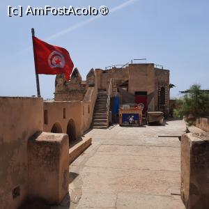 [P41] Hammamet, Loc de popas pentru o cafea pe zidurile Fortului » foto by mprofeanu
 - 
<span class="allrVoted glyphicon glyphicon-heart hidden" id="av1441759"></span>
<a class="m-l-10 hidden" id="sv1441759" onclick="voting_Foto_DelVot(,1441759,25830)" role="button">șterge vot <span class="glyphicon glyphicon-remove"></span></a>
<a id="v91441759" class=" c-red"  onclick="voting_Foto_SetVot(1441759)" role="button"><span class="glyphicon glyphicon-heart-empty"></span> <b>LIKE</b> = Votează poza</a> <img class="hidden"  id="f1441759W9" src="/imagini/loader.gif" border="0" /><span class="AjErrMes hidden" id="e1441759ErM"></span>