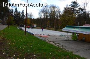 [P14] Aranđjelovac, Parcul Bukovička Banja - se amenajează minipatinoarul » foto by Dragoș_MD
 - 
<span class="allrVoted glyphicon glyphicon-heart hidden" id="av1128446"></span>
<a class="m-l-10 hidden" id="sv1128446" onclick="voting_Foto_DelVot(,1128446,25929)" role="button">șterge vot <span class="glyphicon glyphicon-remove"></span></a>
<a id="v91128446" class=" c-red"  onclick="voting_Foto_SetVot(1128446)" role="button"><span class="glyphicon glyphicon-heart-empty"></span> <b>LIKE</b> = Votează poza</a> <img class="hidden"  id="f1128446W9" src="/imagini/loader.gif" border="0" /><span class="AjErrMes hidden" id="e1128446ErM"></span>