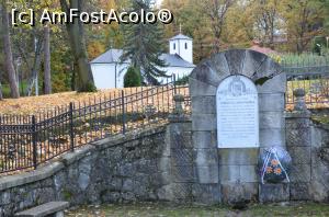 [P42] Aranđelovac, biserica Bukovička - izvorul de la intrarea în curte, fost realizată în 1927 pe vremea regelui Alexandru I Karadjordjevic, în memoria rebelilor și războinicilor căzuți în războaiele de eliberare din Serbia dintre anii 1912-1918 » foto by Dragoș_MD
 - 
<span class="allrVoted glyphicon glyphicon-heart hidden" id="av1128488"></span>
<a class="m-l-10 hidden" id="sv1128488" onclick="voting_Foto_DelVot(,1128488,25929)" role="button">șterge vot <span class="glyphicon glyphicon-remove"></span></a>
<a id="v91128488" class=" c-red"  onclick="voting_Foto_SetVot(1128488)" role="button"><span class="glyphicon glyphicon-heart-empty"></span> <b>LIKE</b> = Votează poza</a> <img class="hidden"  id="f1128488W9" src="/imagini/loader.gif" border="0" /><span class="AjErrMes hidden" id="e1128488ErM"></span>