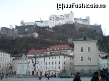 [P01] Vedere spre castelul Salzburg. » foto by presario
 - 
<span class="allrVoted glyphicon glyphicon-heart hidden" id="av119885"></span>
<a class="m-l-10 hidden" id="sv119885" onclick="voting_Foto_DelVot(,119885,26232)" role="button">șterge vot <span class="glyphicon glyphicon-remove"></span></a>
<a id="v9119885" class=" c-red"  onclick="voting_Foto_SetVot(119885)" role="button"><span class="glyphicon glyphicon-heart-empty"></span> <b>LIKE</b> = Votează poza</a> <img class="hidden"  id="f119885W9" src="/imagini/loader.gif" border="0" /><span class="AjErrMes hidden" id="e119885ErM"></span>