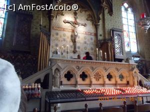 [P11] Bruges. Biserica Sângelui Sfânt. Podiumul din absida laterală, unde se află vremelnic Relicva Sfântă.  » foto by mihaelavoicu
 - 
<span class="allrVoted glyphicon glyphicon-heart hidden" id="av1061022"></span>
<a class="m-l-10 hidden" id="sv1061022" onclick="voting_Foto_DelVot(,1061022,26233)" role="button">șterge vot <span class="glyphicon glyphicon-remove"></span></a>
<a id="v91061022" class=" c-red"  onclick="voting_Foto_SetVot(1061022)" role="button"><span class="glyphicon glyphicon-heart-empty"></span> <b>LIKE</b> = Votează poza</a> <img class="hidden"  id="f1061022W9" src="/imagini/loader.gif" border="0" /><span class="AjErrMes hidden" id="e1061022ErM"></span>