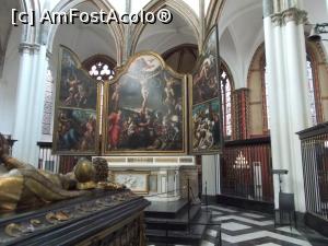 [P15] Bruges. Biserica Notre-Dame. Altarul și tripticul ”Patimile lui Hristos”.  » foto by mihaelavoicu
 - 
<span class="allrVoted glyphicon glyphicon-heart hidden" id="av1151954"></span>
<a class="m-l-10 hidden" id="sv1151954" onclick="voting_Foto_DelVot(,1151954,26233)" role="button">șterge vot <span class="glyphicon glyphicon-remove"></span></a>
<a id="v91151954" class=" c-red"  onclick="voting_Foto_SetVot(1151954)" role="button"><span class="glyphicon glyphicon-heart-empty"></span> <b>LIKE</b> = Votează poza</a> <img class="hidden"  id="f1151954W9" src="/imagini/loader.gif" border="0" /><span class="AjErrMes hidden" id="e1151954ErM"></span>