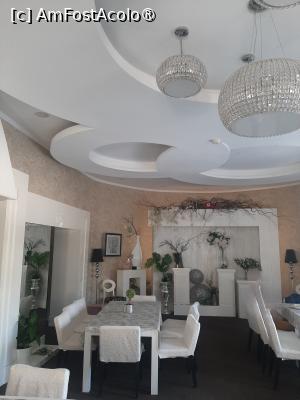 [P27] Restaurant „Poienița” » foto by adso
 - 
<span class="allrVoted glyphicon glyphicon-heart hidden" id="av1491005"></span>
<a class="m-l-10 hidden" id="sv1491005" onclick="voting_Foto_DelVot(,1491005,26240)" role="button">șterge vot <span class="glyphicon glyphicon-remove"></span></a>
<a id="v91491005" class=" c-red"  onclick="voting_Foto_SetVot(1491005)" role="button"><span class="glyphicon glyphicon-heart-empty"></span> <b>LIKE</b> = Votează poza</a> <img class="hidden"  id="f1491005W9" src="/imagini/loader.gif" border="0" /><span class="AjErrMes hidden" id="e1491005ErM"></span>