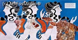 [P21] Cele trei dansatoare din Knossos » foto by Michi <span class="label label-default labelC_thin small">NEVOTABILĂ</span>