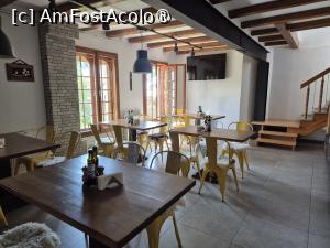 [P07] Reastaurant interior » foto by PușaM
 - 
<span class="allrVoted glyphicon glyphicon-heart hidden" id="av1486006"></span>
<a class="m-l-10 hidden" id="sv1486006" onclick="voting_Foto_DelVot(,1486006,26547)" role="button">șterge vot <span class="glyphicon glyphicon-remove"></span></a>
<a id="v91486006" class=" c-red"  onclick="voting_Foto_SetVot(1486006)" role="button"><span class="glyphicon glyphicon-heart-empty"></span> <b>LIKE</b> = Votează poza</a> <img class="hidden"  id="f1486006W9" src="/imagini/loader.gif" border="0" /><span class="AjErrMes hidden" id="e1486006ErM"></span>