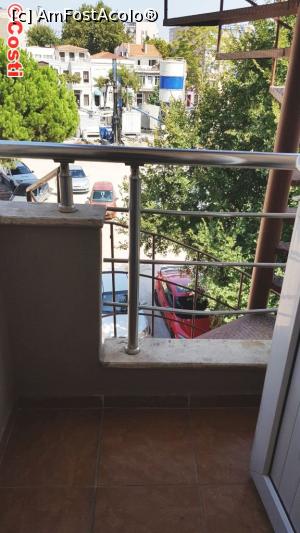 [P10] O imagine din micul balcon al camerei de hotel » foto by Costi
 - 
<span class="allrVoted glyphicon glyphicon-heart hidden" id="av1191267"></span>
<a class="m-l-10 hidden" id="sv1191267" onclick="voting_Foto_DelVot(,1191267,26582)" role="button">șterge vot <span class="glyphicon glyphicon-remove"></span></a>
<a id="v91191267" class=" c-red"  onclick="voting_Foto_SetVot(1191267)" role="button"><span class="glyphicon glyphicon-heart-empty"></span> <b>LIKE</b> = Votează poza</a> <img class="hidden"  id="f1191267W9" src="/imagini/loader.gif" border="0" /><span class="AjErrMes hidden" id="e1191267ErM"></span>