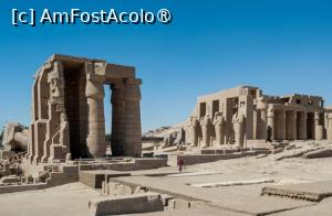[P12] Ramesseum » foto by Michi
 - 
<span class="allrVoted glyphicon glyphicon-heart hidden" id="av1488819"></span>
<a class="m-l-10 hidden" id="sv1488819" onclick="voting_Foto_DelVot(,1488819,26857)" role="button">șterge vot <span class="glyphicon glyphicon-remove"></span></a>
<a id="v91488819" class=" c-red"  onclick="voting_Foto_SetVot(1488819)" role="button"><span class="glyphicon glyphicon-heart-empty"></span> <b>LIKE</b> = Votează poza</a> <img class="hidden"  id="f1488819W9" src="/imagini/loader.gif" border="0" /><span class="AjErrMes hidden" id="e1488819ErM"></span>