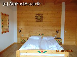 [P04] interior camera, design lemn natur » foto by Yolanda
 - 
<span class="allrVoted glyphicon glyphicon-heart hidden" id="av1476788"></span>
<a class="m-l-10 hidden" id="sv1476788" onclick="voting_Foto_DelVot(,1476788,26962)" role="button">șterge vot <span class="glyphicon glyphicon-remove"></span></a>
<a id="v91476788" class=" c-red"  onclick="voting_Foto_SetVot(1476788)" role="button"><span class="glyphicon glyphicon-heart-empty"></span> <b>LIKE</b> = Votează poza</a> <img class="hidden"  id="f1476788W9" src="/imagini/loader.gif" border="0" /><span class="AjErrMes hidden" id="e1476788ErM"></span>