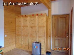 [P05] interior camera, design lemn natur » foto by Yolanda
 - 
<span class="allrVoted glyphicon glyphicon-heart hidden" id="av1476789"></span>
<a class="m-l-10 hidden" id="sv1476789" onclick="voting_Foto_DelVot(,1476789,26962)" role="button">șterge vot <span class="glyphicon glyphicon-remove"></span></a>
<a id="v91476789" class=" c-red"  onclick="voting_Foto_SetVot(1476789)" role="button"><span class="glyphicon glyphicon-heart-empty"></span> <b>LIKE</b> = Votează poza</a> <img class="hidden"  id="f1476789W9" src="/imagini/loader.gif" border="0" /><span class="AjErrMes hidden" id="e1476789ErM"></span>