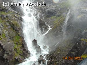 [P24] Cascada Stigfoss » foto by Yolanda
 - 
<span class="allrVoted glyphicon glyphicon-heart hidden" id="av1251680"></span>
<a class="m-l-10 hidden" id="sv1251680" onclick="voting_Foto_DelVot(,1251680,27057)" role="button">șterge vot <span class="glyphicon glyphicon-remove"></span></a>
<a id="v91251680" class=" c-red"  onclick="voting_Foto_SetVot(1251680)" role="button"><span class="glyphicon glyphicon-heart-empty"></span> <b>LIKE</b> = Votează poza</a> <img class="hidden"  id="f1251680W9" src="/imagini/loader.gif" border="0" /><span class="AjErrMes hidden" id="e1251680ErM"></span>