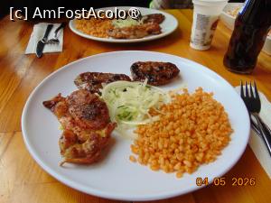 [P45] la restaurantul Kerasus » foto by Yolanda
 - 
<span class="allrVoted glyphicon glyphicon-heart hidden" id="av1529108"></span>
<a class="m-l-10 hidden" id="sv1529108" onclick="voting_Foto_DelVot(,1529108,27088)" role="button">șterge vot <span class="glyphicon glyphicon-remove"></span></a>
<a id="v91529108" class=" c-red"  onclick="voting_Foto_SetVot(1529108)" role="button"><span class="glyphicon glyphicon-heart-empty"></span> <b>LIKE</b> = Votează poza</a> <img class="hidden"  id="f1529108W9" src="/imagini/loader.gif" border="0" /><span class="AjErrMes hidden" id="e1529108ErM"></span>