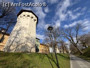 [P17] Turnul Archibuzierilor(Postăvarilor) » foto by AZE
 - 
<span class="allrVoted glyphicon glyphicon-heart hidden" id="av1505758"></span>
<a class="m-l-10 hidden" id="sv1505758" onclick="voting_Foto_DelVot(,1505758,27170)" role="button">șterge vot <span class="glyphicon glyphicon-remove"></span></a>
<a id="v91505758" class=" c-red"  onclick="voting_Foto_SetVot(1505758)" role="button"><span class="glyphicon glyphicon-heart-empty"></span> <b>LIKE</b> = Votează poza</a> <img class="hidden"  id="f1505758W9" src="/imagini/loader.gif" border="0" /><span class="AjErrMes hidden" id="e1505758ErM"></span>