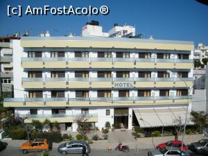 [P01] Heraklion, Hotel Athinaikon, Fațada » foto by mprofeanu <span class="label label-default labelC_thin small">NEVOTABILĂ</span>
