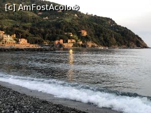 [P30] Levanto - la malul marii si mici valuri » foto by mishu
 - 
<span class="allrVoted glyphicon glyphicon-heart hidden" id="av1289107"></span>
<a class="m-l-10 hidden" id="sv1289107" onclick="voting_Foto_DelVot(,1289107,27408)" role="button">șterge vot <span class="glyphicon glyphicon-remove"></span></a>
<a id="v91289107" class=" c-red"  onclick="voting_Foto_SetVot(1289107)" role="button"><span class="glyphicon glyphicon-heart-empty"></span> <b>LIKE</b> = Votează poza</a> <img class="hidden"  id="f1289107W9" src="/imagini/loader.gif" border="0" /><span class="AjErrMes hidden" id="e1289107ErM"></span>