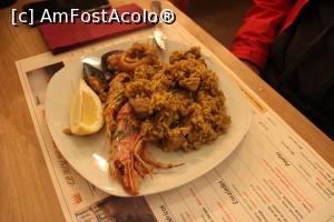 [P11] Mallorca, Sineu, El Rey de la Tapa Restaurante, Paella nu foarte atractivă pentru soț » foto by mprofeanu
 - 
<span class="allrVoted glyphicon glyphicon-heart hidden" id="av1317500"></span>
<a class="m-l-10 hidden" id="sv1317500" onclick="voting_Foto_DelVot(,1317500,27457)" role="button">șterge vot <span class="glyphicon glyphicon-remove"></span></a>
<a id="v91317500" class=" c-red"  onclick="voting_Foto_SetVot(1317500)" role="button"><span class="glyphicon glyphicon-heart-empty"></span> <b>LIKE</b> = Votează poza</a> <img class="hidden"  id="f1317500W9" src="/imagini/loader.gif" border="0" /><span class="AjErrMes hidden" id="e1317500ErM"></span>