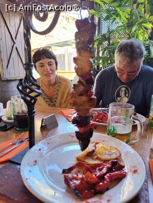 [P30] Restaurante La Cabanita Park; frigăruie gigant » foto by crismis
 - 
<span class="allrVoted glyphicon glyphicon-heart hidden" id="av1490744"></span>
<a class="m-l-10 hidden" id="sv1490744" onclick="voting_Foto_DelVot(,1490744,27460)" role="button">șterge vot <span class="glyphicon glyphicon-remove"></span></a>
<a id="v91490744" class=" c-red"  onclick="voting_Foto_SetVot(1490744)" role="button"><span class="glyphicon glyphicon-heart-empty"></span> <b>LIKE</b> = Votează poza</a> <img class="hidden"  id="f1490744W9" src="/imagini/loader.gif" border="0" /><span class="AjErrMes hidden" id="e1490744ErM"></span>