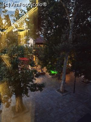 [P17] Intrarea in bazar » foto by fredutza
 - 
<span class="allrVoted glyphicon glyphicon-heart hidden" id="av1511068"></span>
<a class="m-l-10 hidden" id="sv1511068" onclick="voting_Foto_DelVot(,1511068,27598)" role="button">șterge vot <span class="glyphicon glyphicon-remove"></span></a>
<a id="v91511068" class=" c-red"  onclick="voting_Foto_SetVot(1511068)" role="button"><span class="glyphicon glyphicon-heart-empty"></span> <b>LIKE</b> = Votează poza</a> <img class="hidden"  id="f1511068W9" src="/imagini/loader.gif" border="0" /><span class="AjErrMes hidden" id="e1511068ErM"></span>