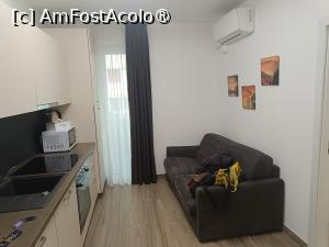[P13] Cluj, Covaciu Aparthotel, Apartamentul 4, Camera multifuncțională, Livingul » foto by mprofeanu
 - 
<span class="allrVoted glyphicon glyphicon-heart hidden" id="av1489236"></span>
<a class="m-l-10 hidden" id="sv1489236" onclick="voting_Foto_DelVot(,1489236,27735)" role="button">șterge vot <span class="glyphicon glyphicon-remove"></span></a>
<a id="v91489236" class=" c-red"  onclick="voting_Foto_SetVot(1489236)" role="button"><span class="glyphicon glyphicon-heart-empty"></span> <b>LIKE</b> = Votează poza</a> <img class="hidden"  id="f1489236W9" src="/imagini/loader.gif" border="0" /><span class="AjErrMes hidden" id="e1489236ErM"></span>