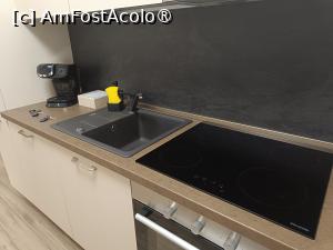 [P15] Cluj, Covaciu Aparthotel, Apartamentul 4, Camera multifuncțională, Bucătăria, Chiuveta, Plita și Cuptorul electrice » foto by mprofeanu
 - 
<span class="allrVoted glyphicon glyphicon-heart hidden" id="av1489238"></span>
<a class="m-l-10 hidden" id="sv1489238" onclick="voting_Foto_DelVot(,1489238,27735)" role="button">șterge vot <span class="glyphicon glyphicon-remove"></span></a>
<a id="v91489238" class=" c-red"  onclick="voting_Foto_SetVot(1489238)" role="button"><span class="glyphicon glyphicon-heart-empty"></span> <b>LIKE</b> = Votează poza</a> <img class="hidden"  id="f1489238W9" src="/imagini/loader.gif" border="0" /><span class="AjErrMes hidden" id="e1489238ErM"></span>
