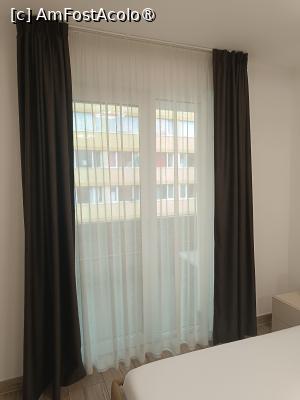 [P30] Cluj, Covaciu Aparthotel, Apartamentul 4, Dormitorul și ușa de la balcon » foto by mprofeanu
 - 
<span class="allrVoted glyphicon glyphicon-heart hidden" id="av1489253"></span>
<a class="m-l-10 hidden" id="sv1489253" onclick="voting_Foto_DelVot(,1489253,27735)" role="button">șterge vot <span class="glyphicon glyphicon-remove"></span></a>
<a id="v91489253" class=" c-red"  onclick="voting_Foto_SetVot(1489253)" role="button"><span class="glyphicon glyphicon-heart-empty"></span> <b>LIKE</b> = Votează poza</a> <img class="hidden"  id="f1489253W9" src="/imagini/loader.gif" border="0" /><span class="AjErrMes hidden" id="e1489253ErM"></span>