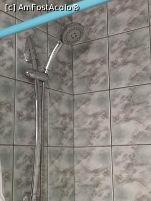 [P12] dusul cu perdeaua buclucasa » foto by ionraut
 - 
<span class="allrVoted glyphicon glyphicon-heart hidden" id="av1340808"></span>
<a class="m-l-10 hidden" id="sv1340808" onclick="voting_Foto_DelVot(,1340808,27812)" role="button">șterge vot <span class="glyphicon glyphicon-remove"></span></a>
<a id="v91340808" class=" c-red"  onclick="voting_Foto_SetVot(1340808)" role="button"><span class="glyphicon glyphicon-heart-empty"></span> <b>LIKE</b> = Votează poza</a> <img class="hidden"  id="f1340808W9" src="/imagini/loader.gif" border="0" /><span class="AjErrMes hidden" id="e1340808ErM"></span>