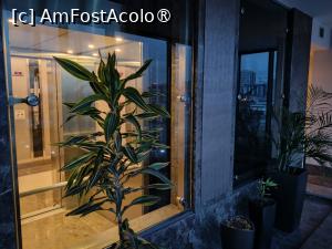 [P14] TRYP by Wyndham - in lobby » foto by Yoda
 - 
<span class="allrVoted glyphicon glyphicon-heart hidden" id="av1525852"></span>
<a class="m-l-10 hidden" id="sv1525852" onclick="voting_Foto_DelVot(,1525852,28648)" role="button">șterge vot <span class="glyphicon glyphicon-remove"></span></a>
<a id="v91525852" class=" c-red"  onclick="voting_Foto_SetVot(1525852)" role="button"><span class="glyphicon glyphicon-heart-empty"></span> <b>LIKE</b> = Votează poza</a> <img class="hidden"  id="f1525852W9" src="/imagini/loader.gif" border="0" /><span class="AjErrMes hidden" id="e1525852ErM"></span>