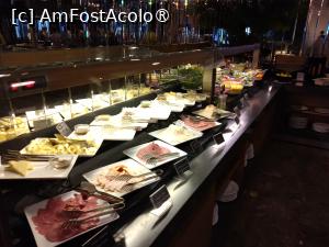 [P25] TRYP by Wyndham - La micul dejun » foto by Yoda
 - 
<span class="allrVoted glyphicon glyphicon-heart hidden" id="av1525863"></span>
<a class="m-l-10 hidden" id="sv1525863" onclick="voting_Foto_DelVot(,1525863,28648)" role="button">șterge vot <span class="glyphicon glyphicon-remove"></span></a>
<a id="v91525863" class=" c-red"  onclick="voting_Foto_SetVot(1525863)" role="button"><span class="glyphicon glyphicon-heart-empty"></span> <b>LIKE</b> = Votează poza</a> <img class="hidden"  id="f1525863W9" src="/imagini/loader.gif" border="0" /><span class="AjErrMes hidden" id="e1525863ErM"></span>