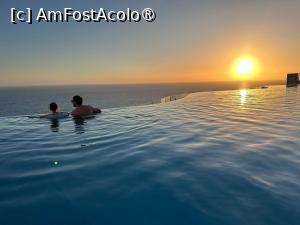 [P17] la așa ceva am poftit! Infinity pool la apus » foto by alinpop
 - 
<span class="allrVoted glyphicon glyphicon-heart hidden" id="av1446355"></span>
<a class="m-l-10 hidden" id="sv1446355" onclick="voting_Foto_DelVot(,1446355,28703)" role="button">șterge vot <span class="glyphicon glyphicon-remove"></span></a>
<a id="v91446355" class=" c-red"  onclick="voting_Foto_SetVot(1446355)" role="button"><span class="glyphicon glyphicon-heart-empty"></span> <b>LIKE</b> = Votează poza</a> <img class="hidden"  id="f1446355W9" src="/imagini/loader.gif" border="0" /><span class="AjErrMes hidden" id="e1446355ErM"></span>